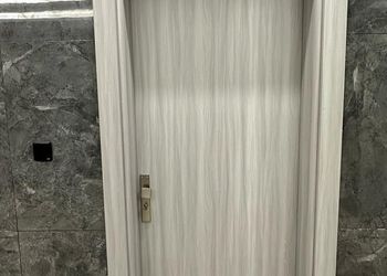 استديو هادئ بسرير ماستر 