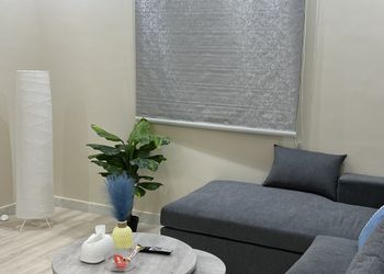 استديو هادئ بدخول ذاتي 