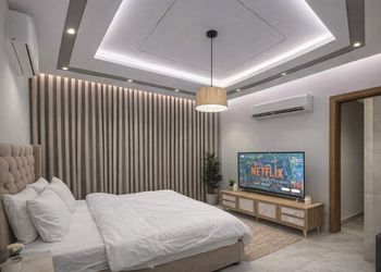استديو هادئ بسرير ماستر