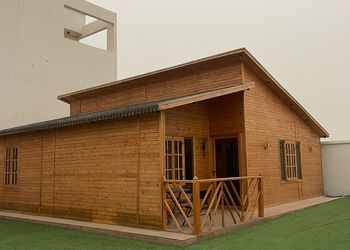 شاليه بألعاب أطفال ومجلس