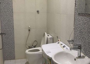 استديو بجلسة خارجية وسرير ماستر 