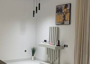 استديو بسرير ماستر
