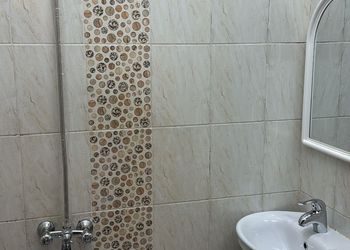 استديو بسرير فردي وجلسة جانبية