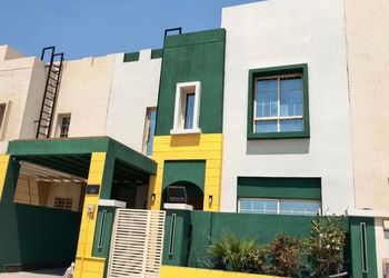 استديو بدخول ذاتي وسرير مريح 