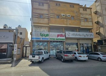 شقة بغرفتين نوم وصالة 