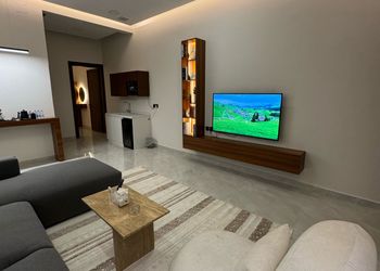 شقة بتصميم أنيق ودخول ذاتي