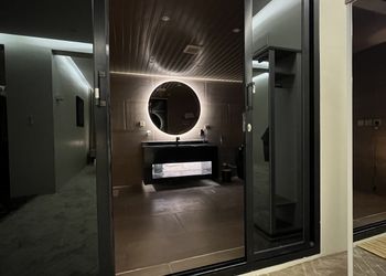 استديو مميز ببلكونة ودخول ذاتي 