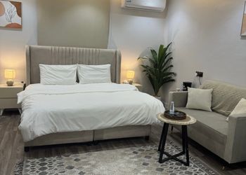 استديو بسرير ماستر ودخول ذاتي