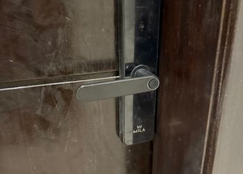 استديو هادئ بسرير ماستر 