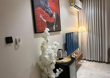 استديو بسرير ماستر