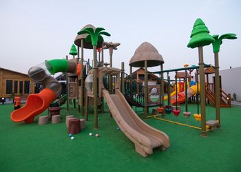 شاليه بمسبح