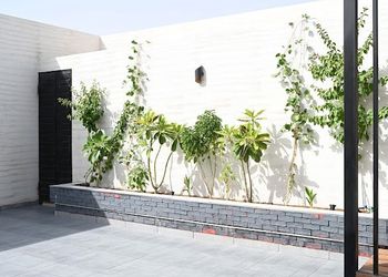 شاليه بغرفة نوم مطلة على المسبح 