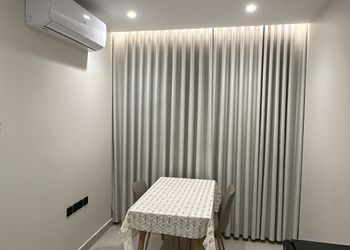 استديو هادئ بسرير ماستر