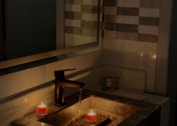 استديو هادئ بسرير ماستر 