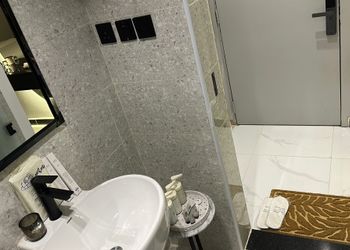 استديو بسرير ماستر وجلسة جانبية 