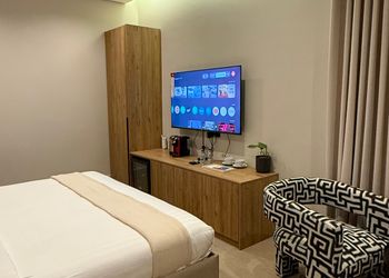 استديو بسرير ماستر ودخول ذاتي