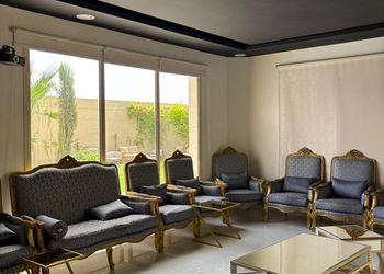 شاليه بألعاب مائية وجلسة خارجية