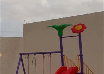 استراحه بألعاب أطفال