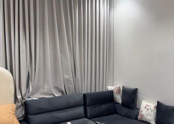 استديو بسرير ماستر وجلسة جانبية 