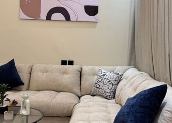 استديو هادئ بسرير ماستر