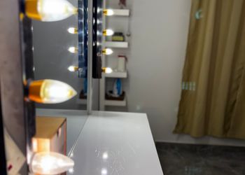 شقة بدخول ذاتي وغرفة نوم مريحة 