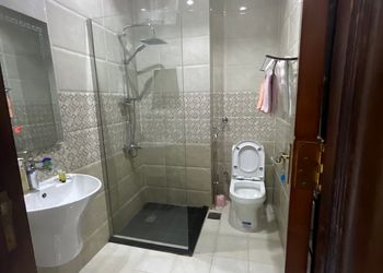 استديو بسرير ماستر 