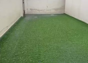 استراحة بمسطح اخضر ومجلسين