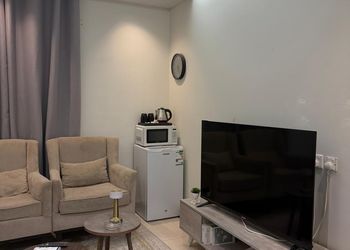 استديو هادئ بسرير ماستر 