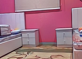 استراحة بمجلس وفناء خارجي 