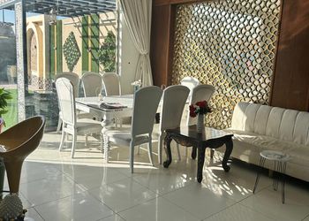 شاليه بألعاب مائية ومسبح