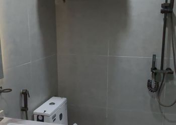 شقة بدخول ذاتي وصالة مريحة 