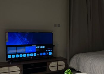 استديو هادئ بسرير ماستر