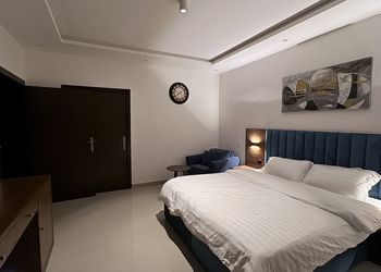استديو هادئ بدخول ذاتي 