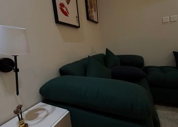 استديو بسرير ماستر