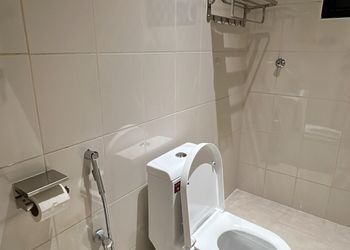 شقة بغرفة معيشة وغرفة نوم 