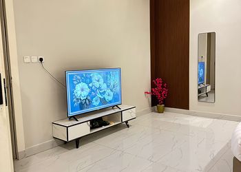 استديو بسرير ماستر