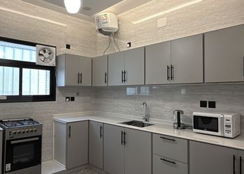 شقة بتصميم أنيق ودخول ذاتي