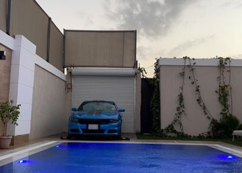 شاليه مودرن بمسبح وجاكوزي 