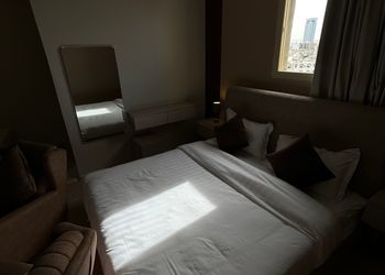 استديو بسرير ماستر