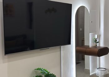 استديو بسرير ماستر وجلسة جانبية 