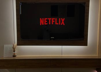 استديو بسرير ماستر وجلسة جانبية 