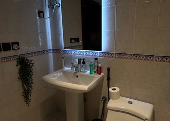 شقة بصالة و غرفة نوم 
