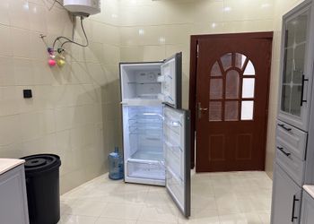 شقة بغرفة نوم وصالة 