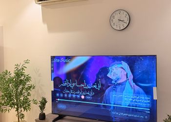 شقة بصالة مريحة ودخول ذاتي 