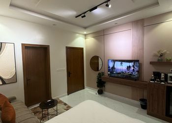 استديو بسرير ماستر وجلسة جانبية