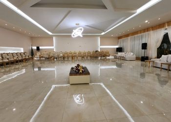 استراحة بمجلس واسع وجلسة خارجية