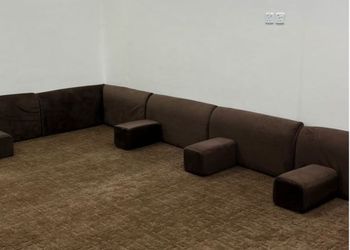 شاليه بألعاب مائية وجلسة خارجية