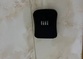 شقة بدخول ذاتي وغرفة نوم