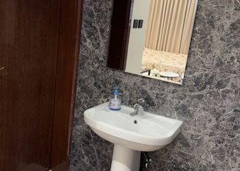استديو هادئ بسرير ماستر 