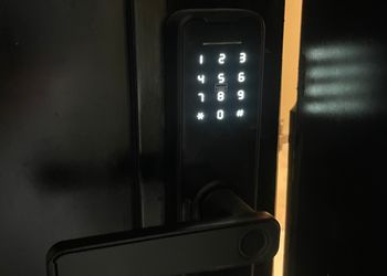 شقة أنيقة بصالة وغرفة نوم